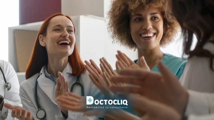 Reconocer-logros-equipo-medico
